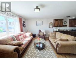 14 Leamington Heights