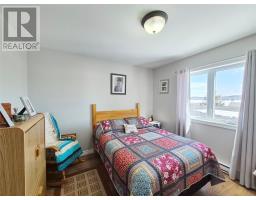 14 Leamington Heights