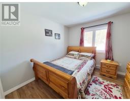 14 Leamington Heights