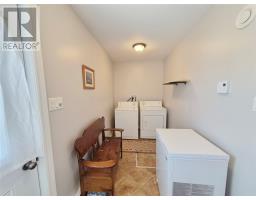 14 Leamington Heights