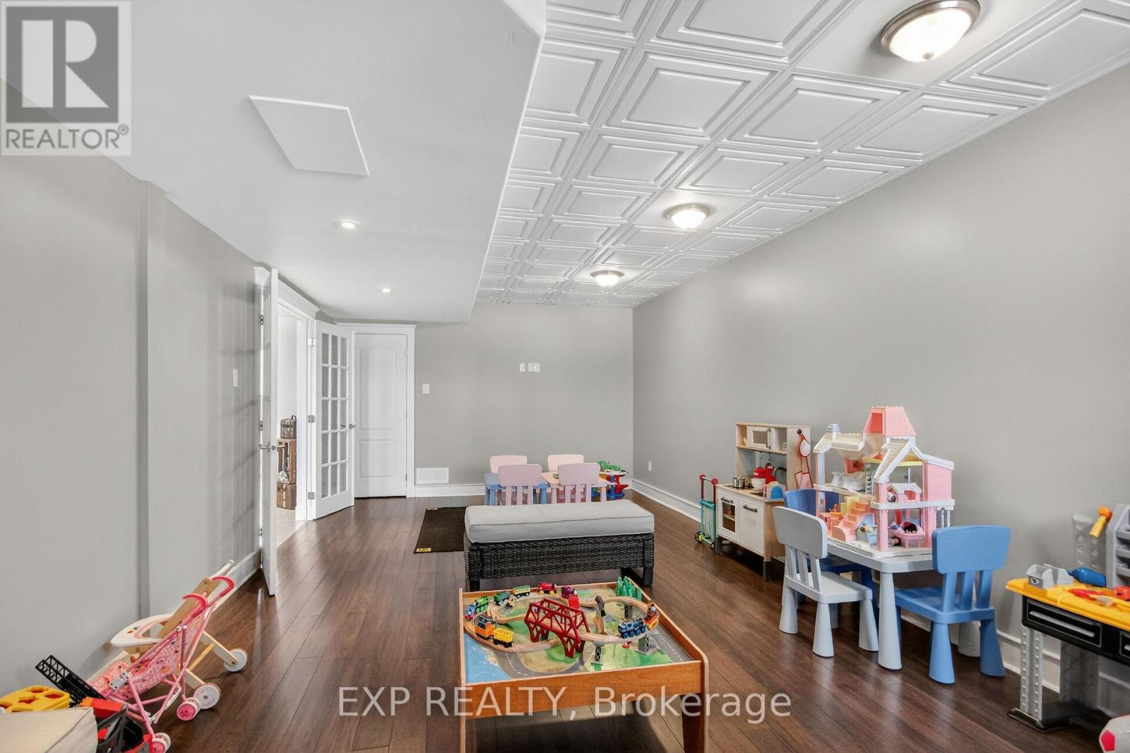 6715 Suncrest Drive, Ottawa, Ontario  K4P 0B3 - Photo 37 - X12938040