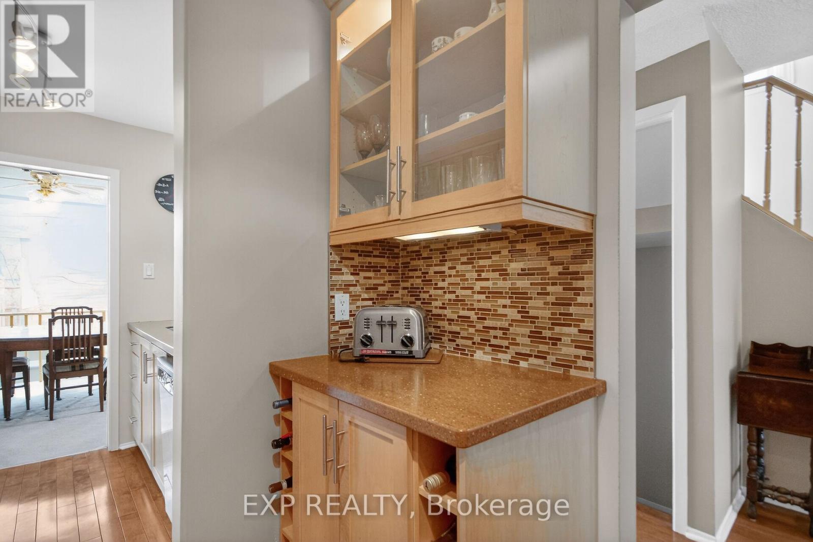 43 Hummingbird Crescent, Ottawa, Ontario  K2J 3A5 - Photo 10 - X12938042