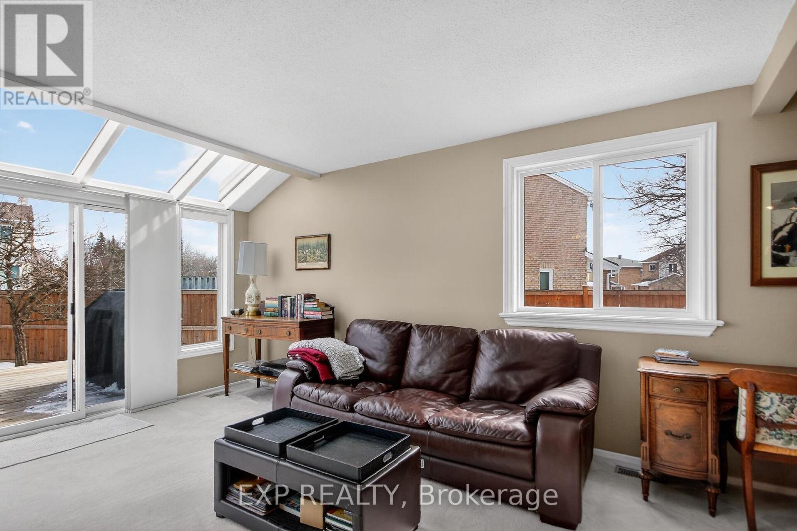 43 Hummingbird Crescent, Ottawa, Ontario  K2J 3A5 - Photo 18 - X12938042