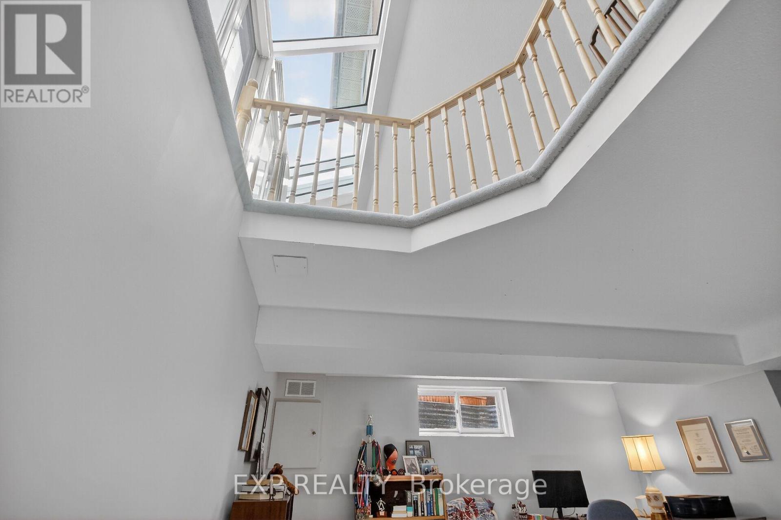 43 Hummingbird Crescent, Ottawa, Ontario  K2J 3A5 - Photo 33 - X12938042