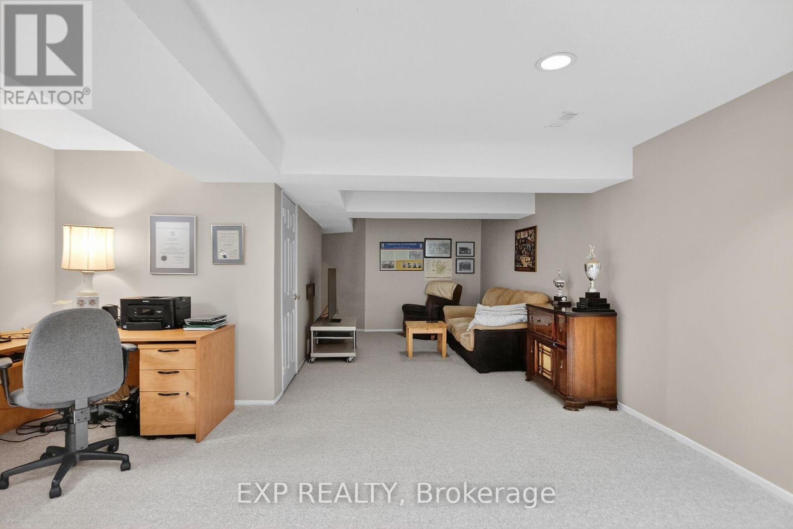 43 Hummingbird Crescent, Ottawa, Ontario  K2J 3A5 - Photo 36 - X12938042