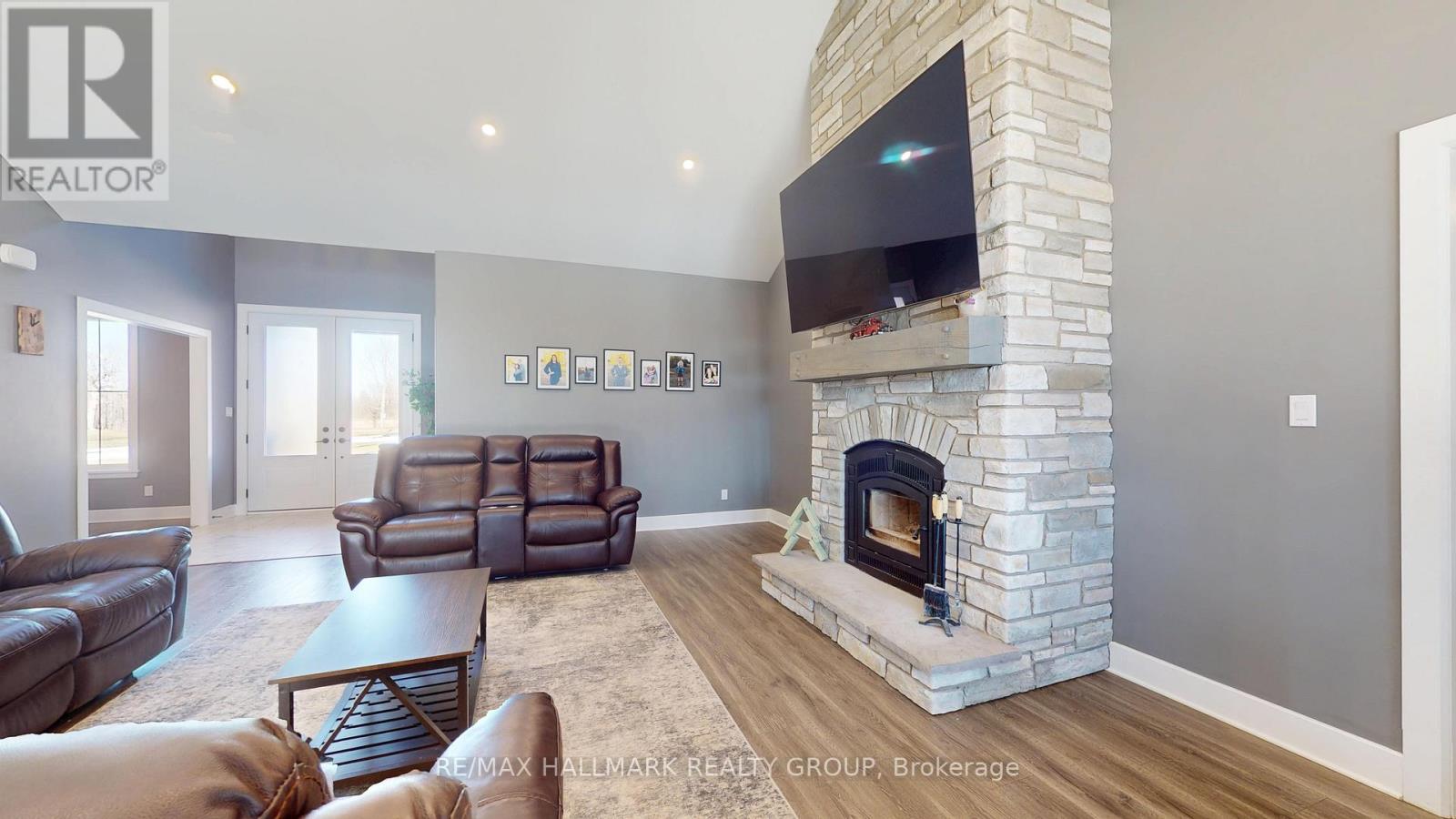 16 Cole Road, Elizabethtown-Kitley, Ontario  K0G 1R0 - Photo 14 - X12938064