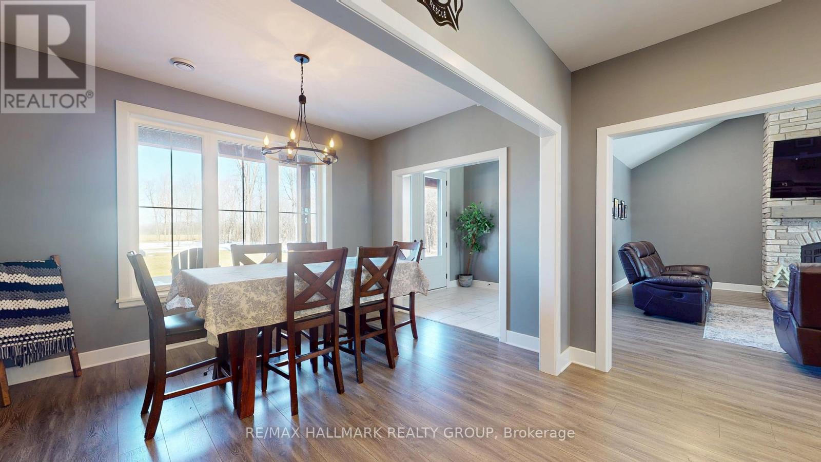 16 Cole Road, Elizabethtown-Kitley, Ontario  K0G 1R0 - Photo 4 - X12938064