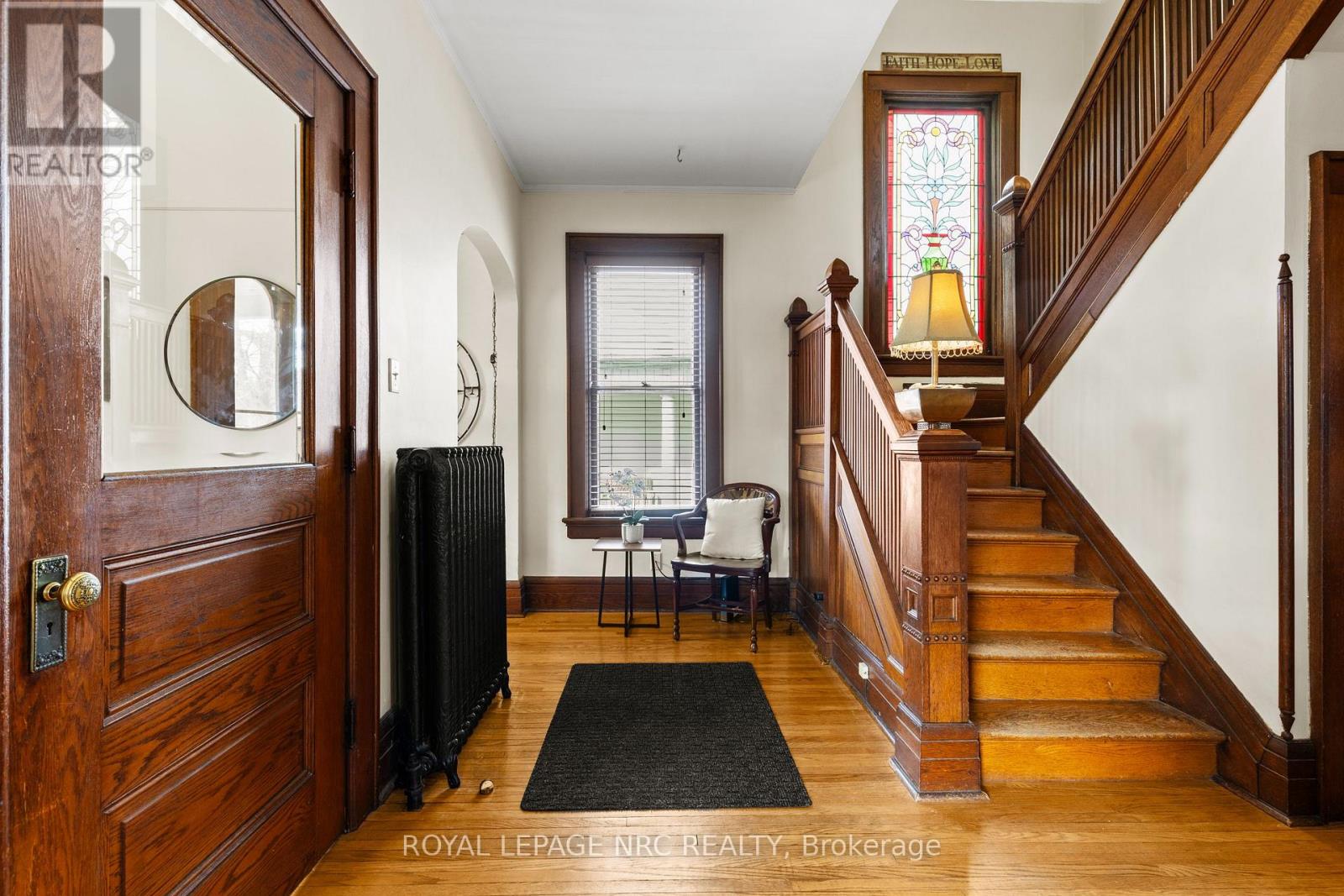 4621 Ellis Street, Niagara Falls, Ontario  L2E 1H8 - Photo 10 - X12938088