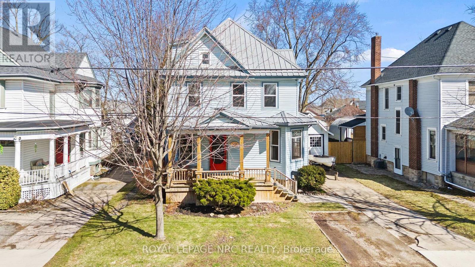 4621 Ellis Street, Niagara Falls, Ontario  L2E 1H8 - Photo 4 - X12938088