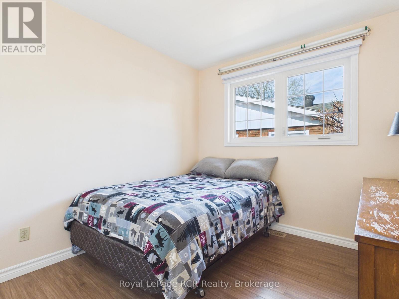 415 Waterloo Street, Saugeen Shores, Ontario  N0H 2C1 - Photo 19 - X12938080