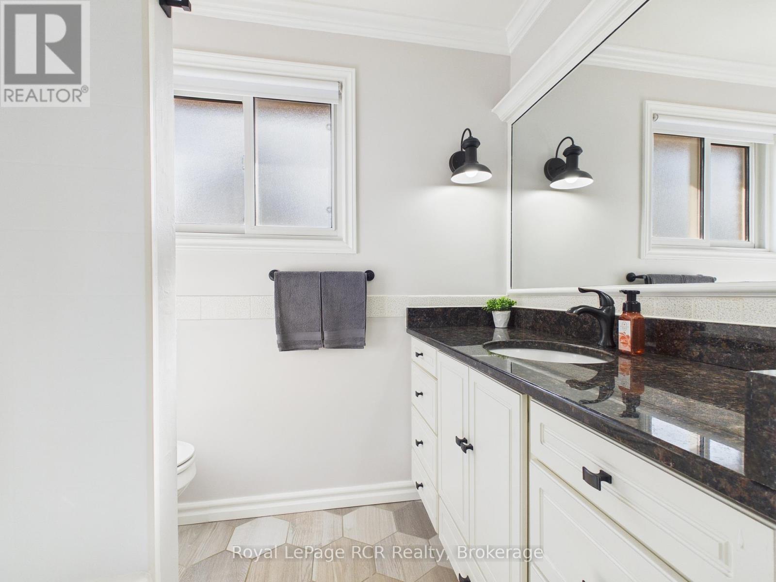 415 Waterloo Street, Saugeen Shores, Ontario  N0H 2C1 - Photo 22 - X12938080