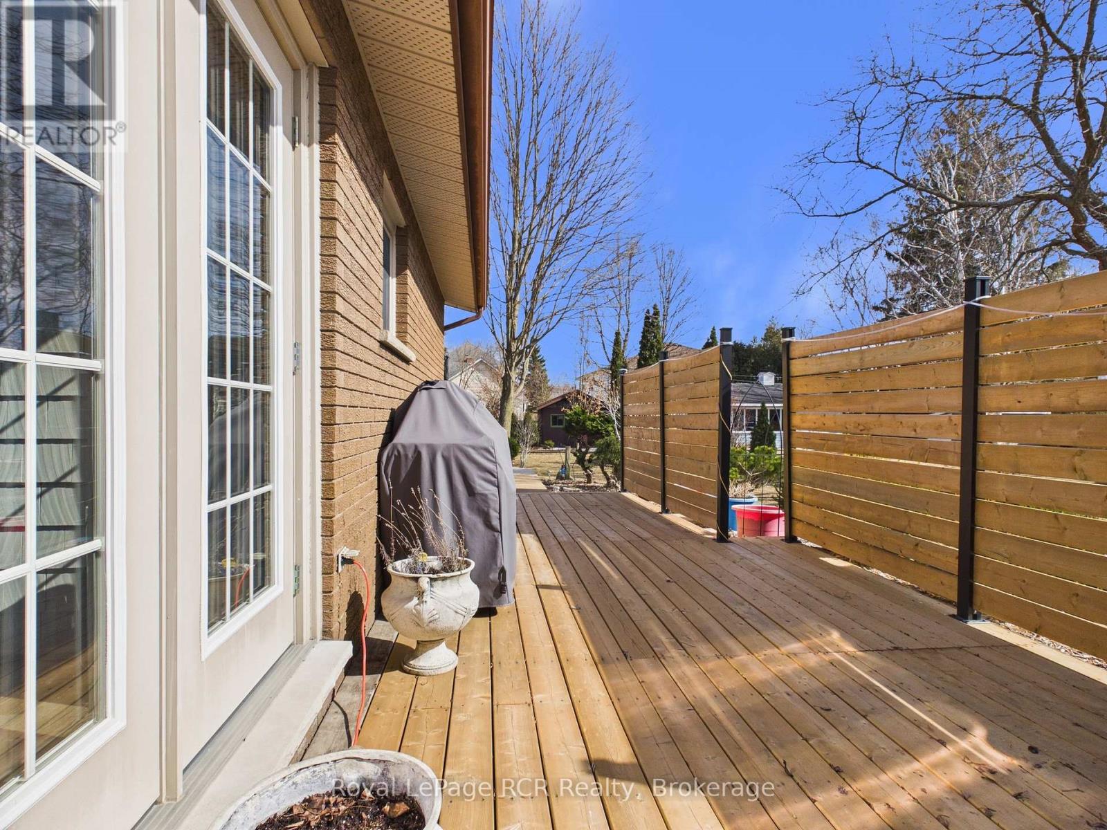 415 Waterloo Street, Saugeen Shores, Ontario  N0H 2C1 - Photo 30 - X12938080