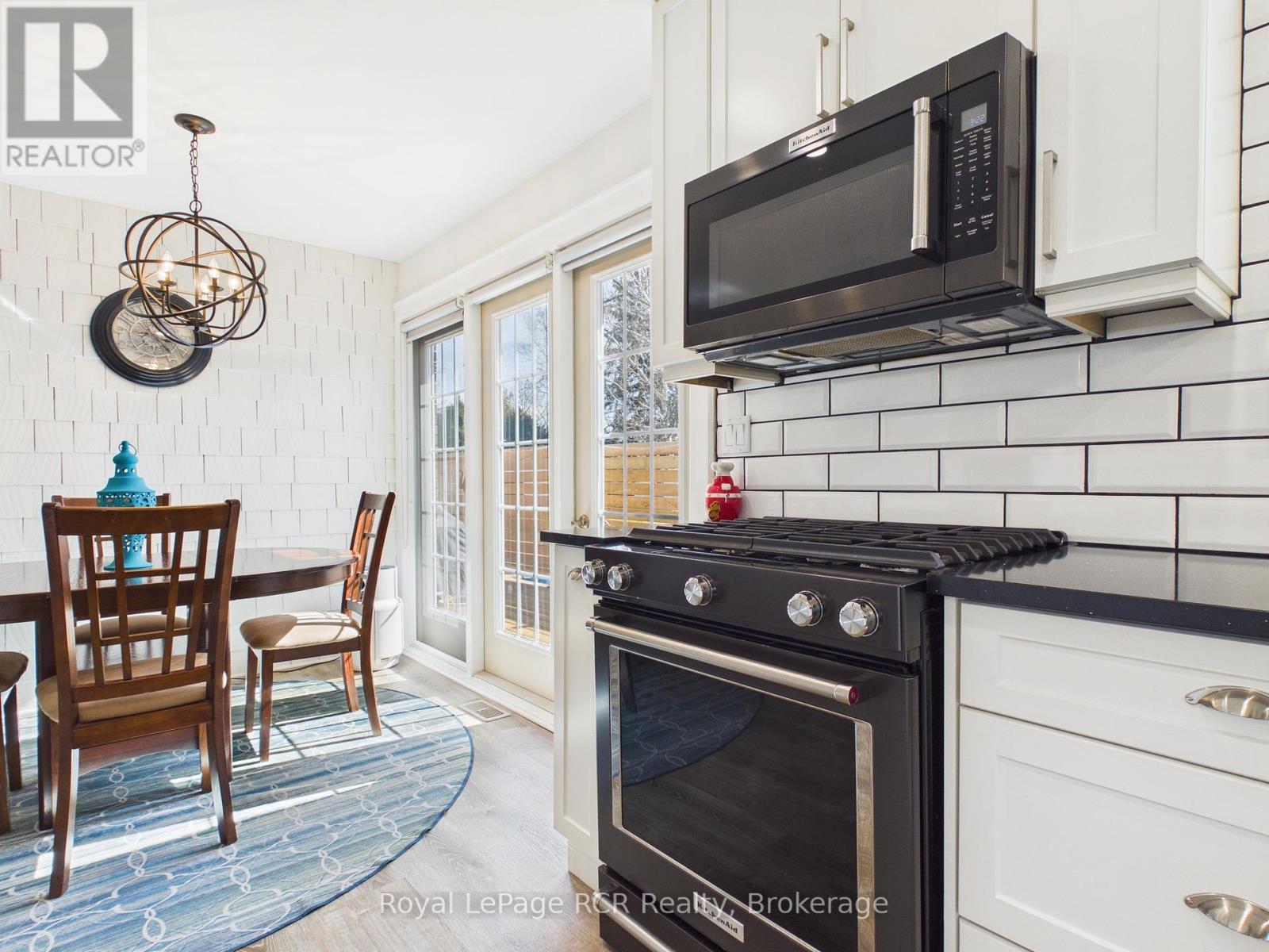 415 Waterloo Street, Saugeen Shores, Ontario  N0H 2C1 - Photo 31 - X12938080