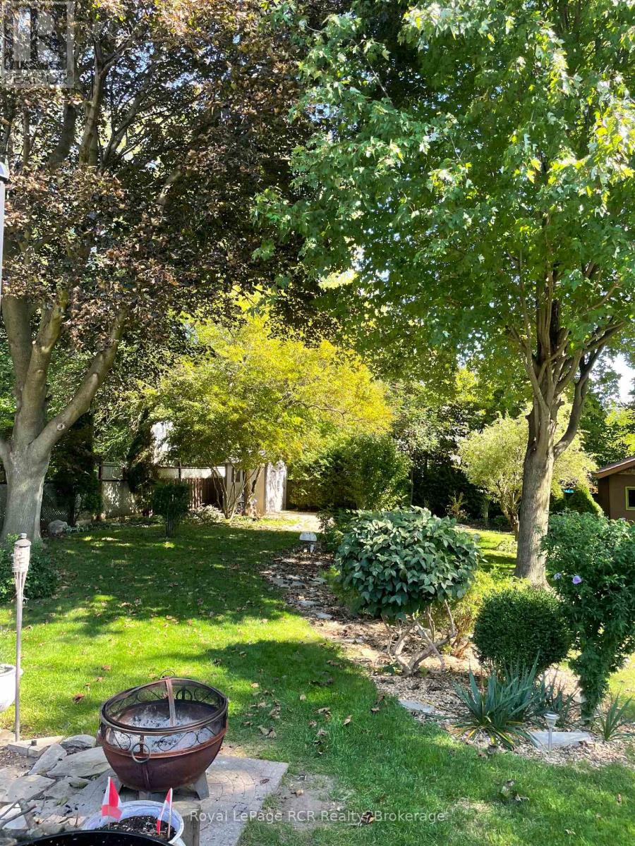 415 Waterloo Street, Saugeen Shores, Ontario  N0H 2C1 - Photo 45 - X12938080