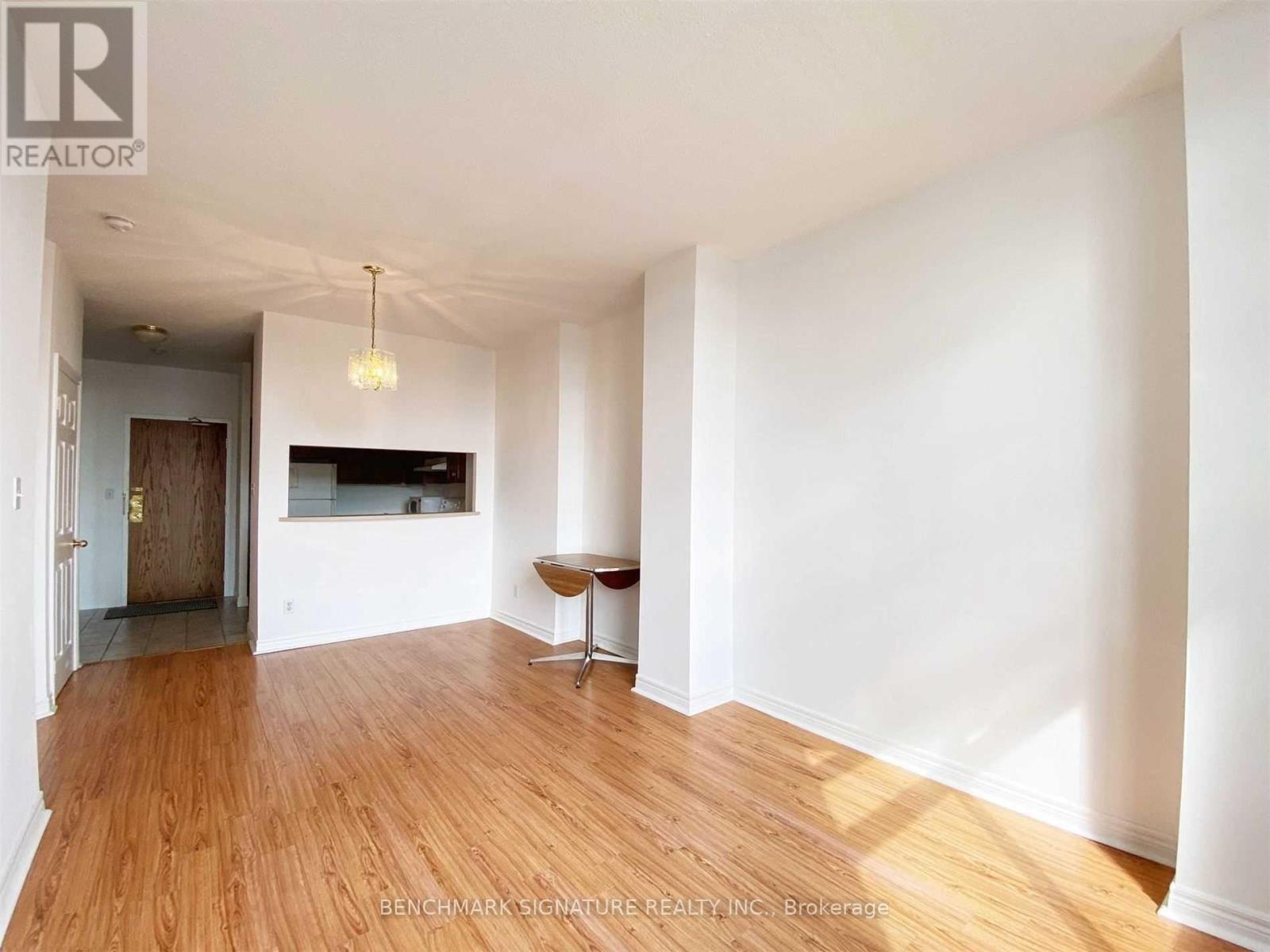 109 - 1700 Eglinton East Avenue, Toronto, Ontario  M4A 2X4 - Photo 2 - C12938020