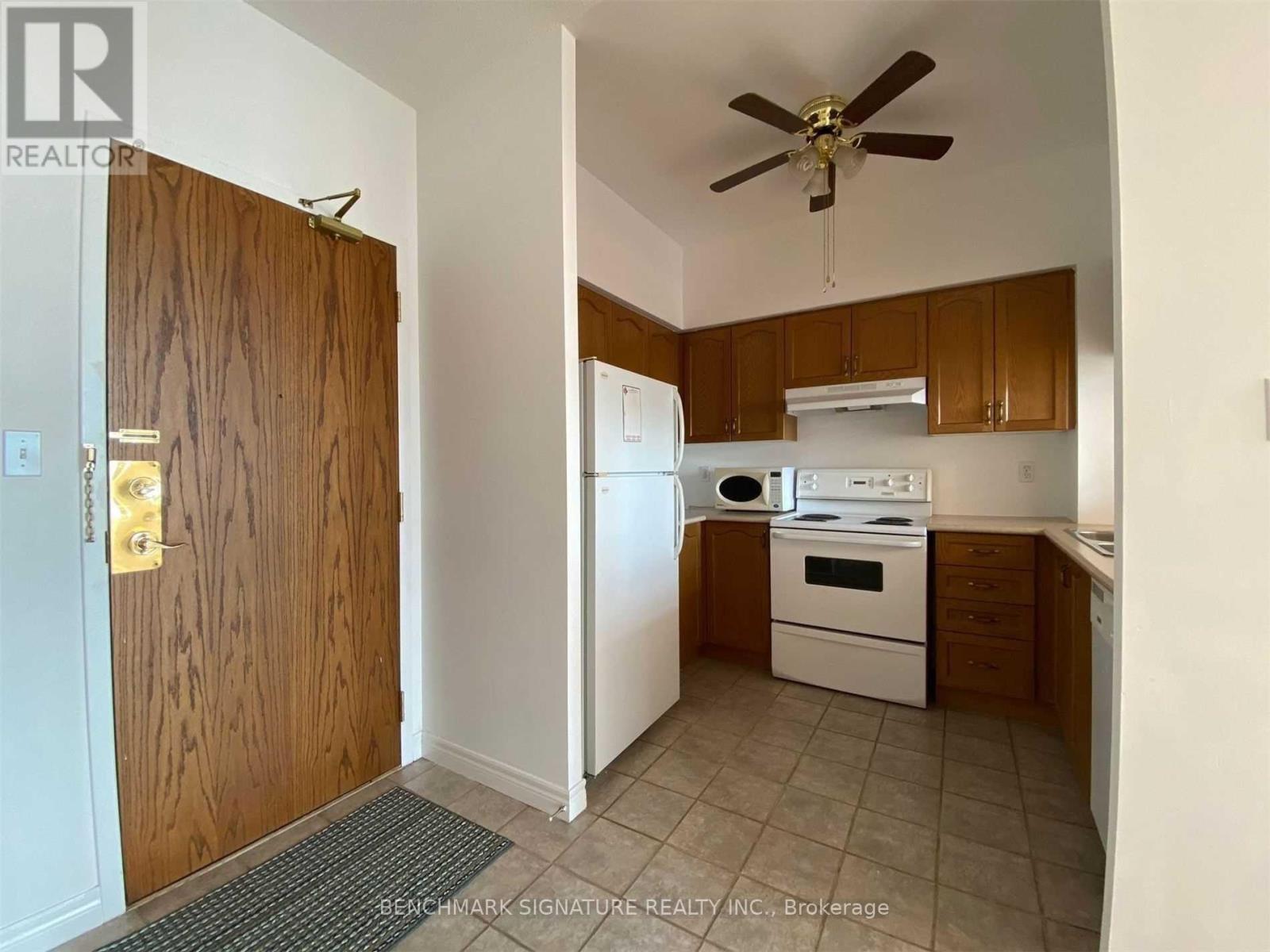 109 - 1700 Eglinton East Avenue, Toronto, Ontario  M4A 2X4 - Photo 5 - C12938020