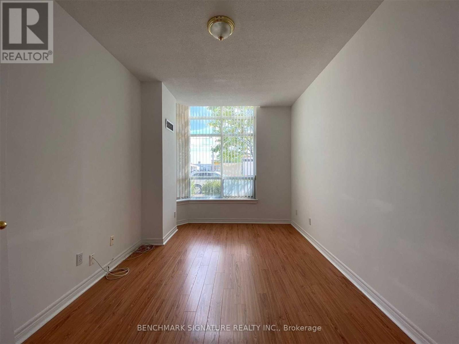 109 - 1700 Eglinton East Avenue, Toronto, Ontario  M4A 2X4 - Photo 8 - C12938020