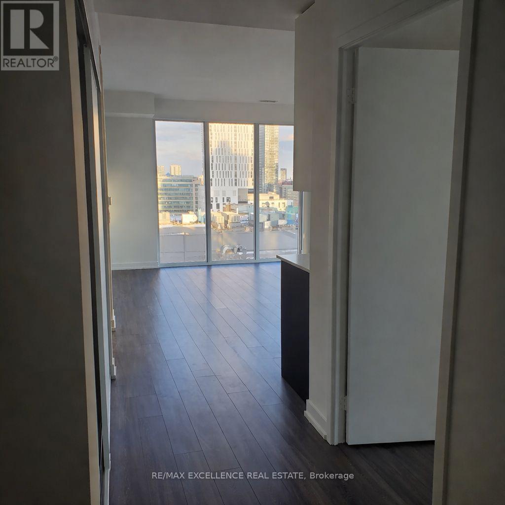 1403 - 20 Edward Street, Toronto, Ontario  M5G 0C5 - Photo 4 - C12938068