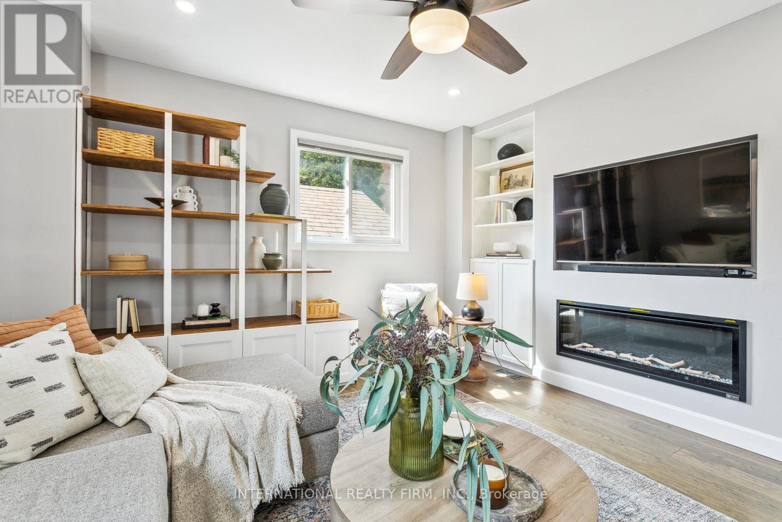 50 Denison Avenue, Toronto, Ontario  M5T 2M8 - Photo 13 - C12938084