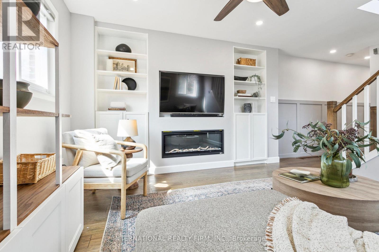 50 Denison Avenue, Toronto, Ontario  M5T 2M8 - Photo 14 - C12938084