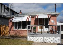 116 LORD ROBERTS DRIVE, Toronto, Ontario