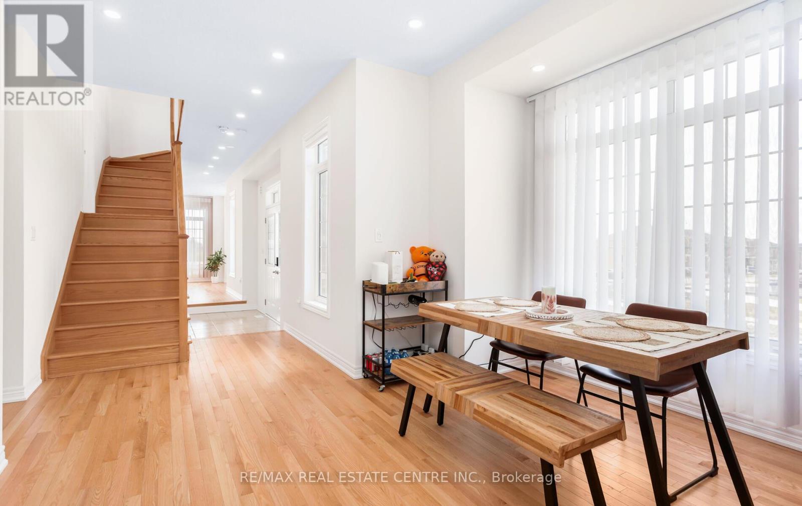 988 Grosbeak Trail, Pickering, Ontario  L1X 0P6 - Photo 16 - E12938058