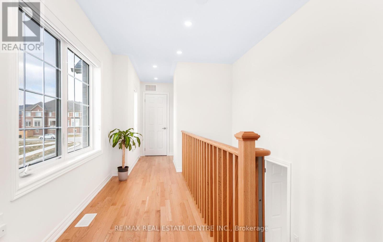 988 Grosbeak Trail, Pickering, Ontario  L1X 0P6 - Photo 32 - E12938058