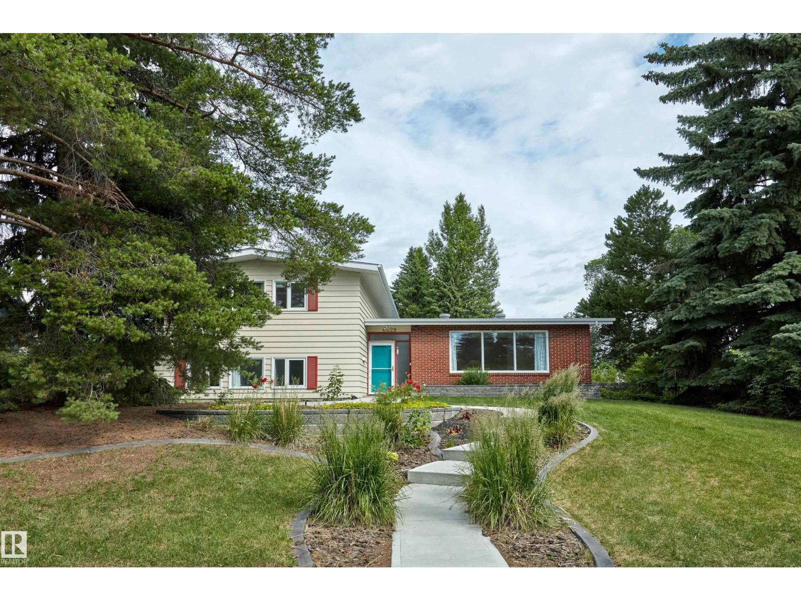 6628 124 ST NW, Edmonton, Alberta