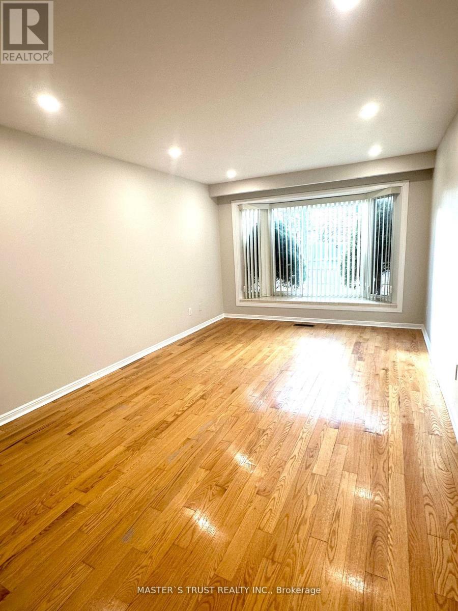 5 Empringham Crescent, Markham, Ontario  L3R 3E9 - Photo 22 - N12938008