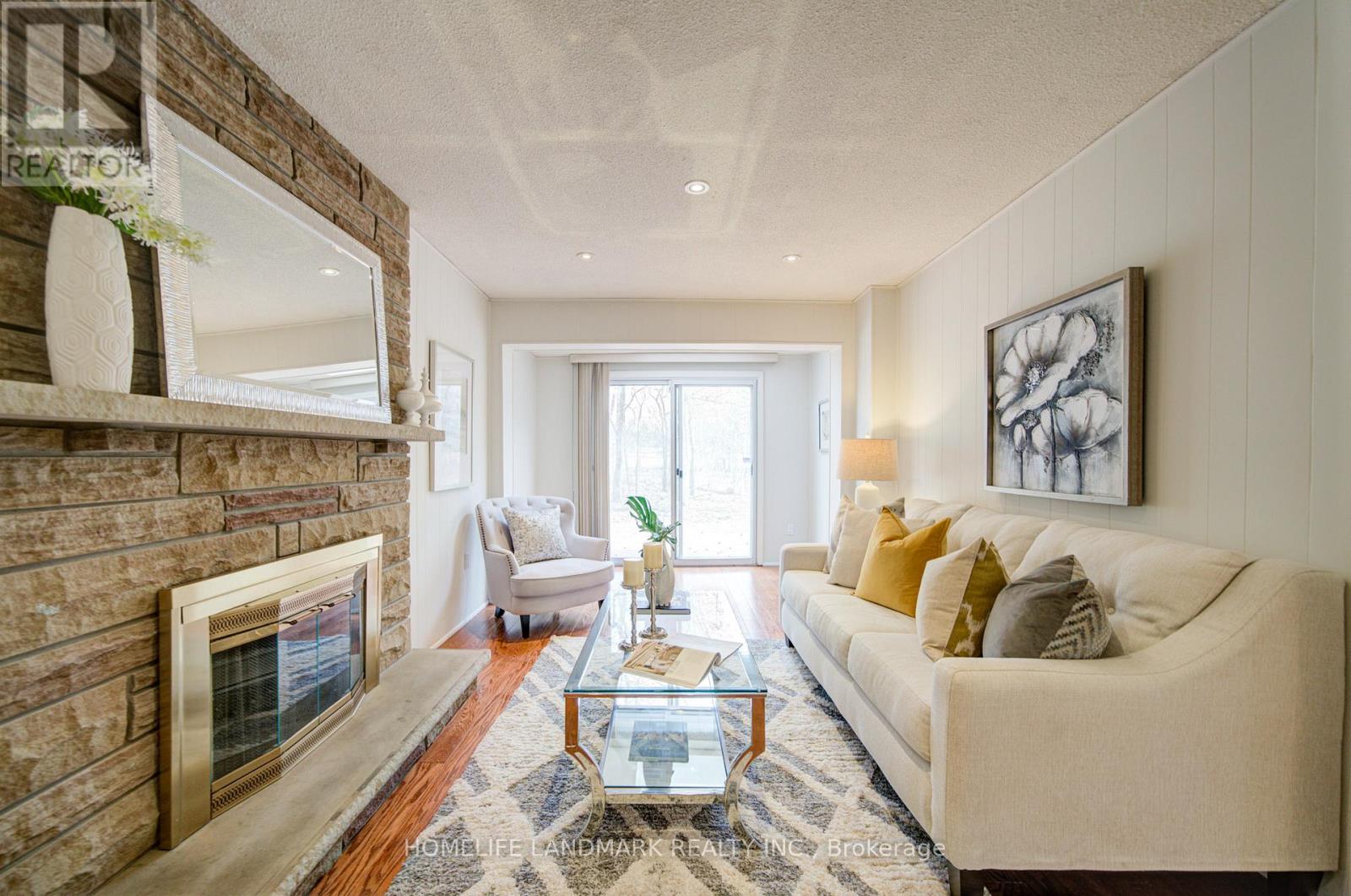 1111 Deer Run, Mississauga (Creditview), Ontario  L5C 3P7 - Photo 18 - W12938010