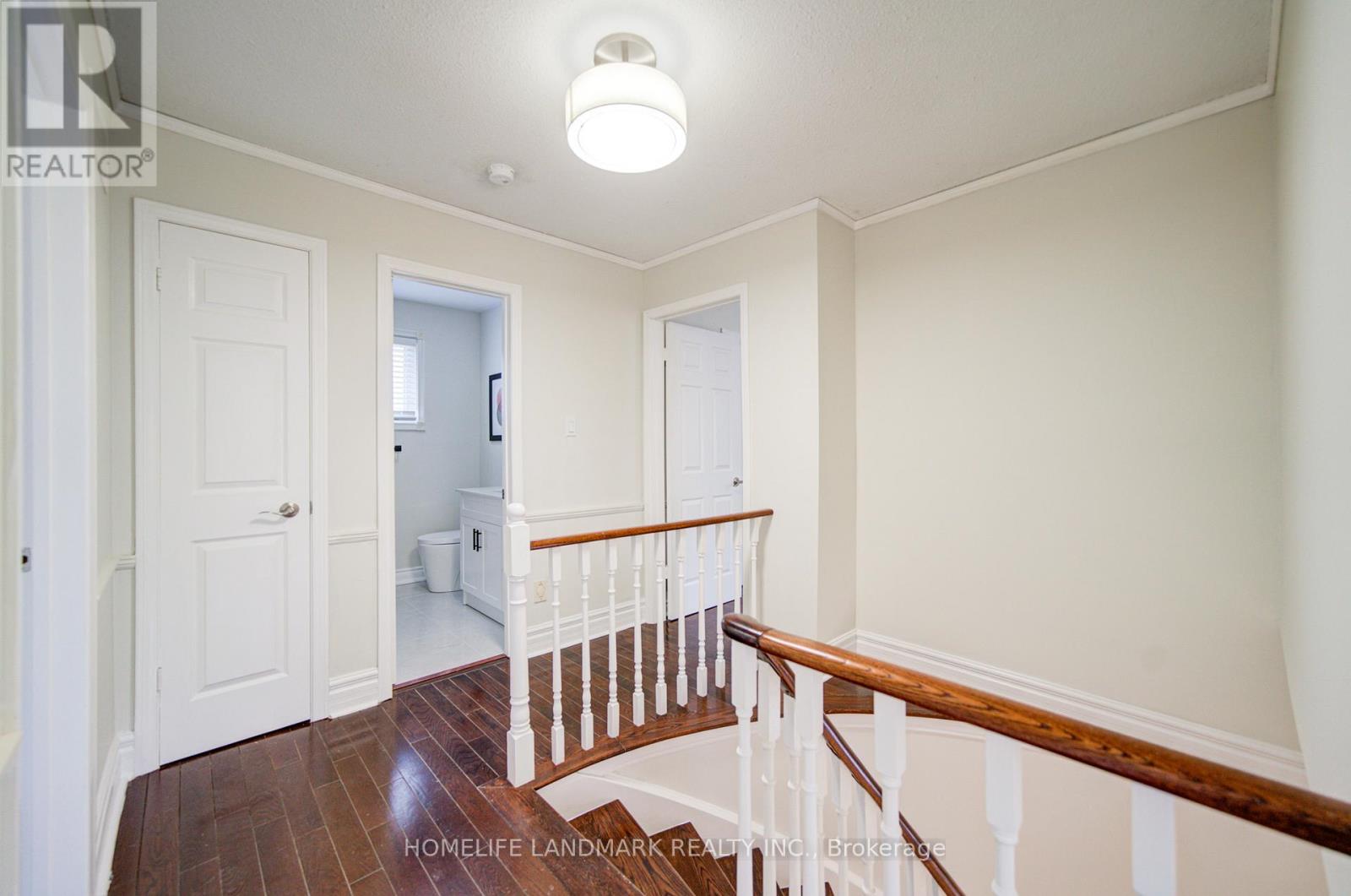 1111 Deer Run, Mississauga (Creditview), Ontario  L5C 3P7 - Photo 32 - W12938010