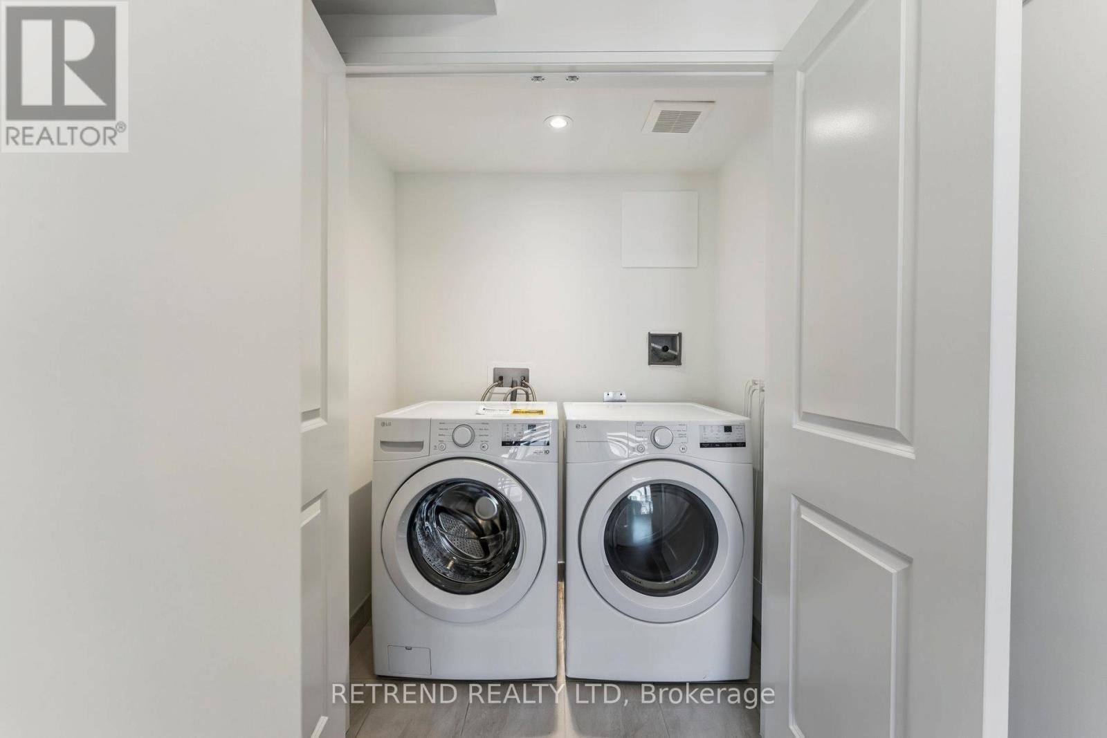 17 Moosehead Drive W, Brampton, Ontario  L7A 0B8 - Photo 25 - W12938018