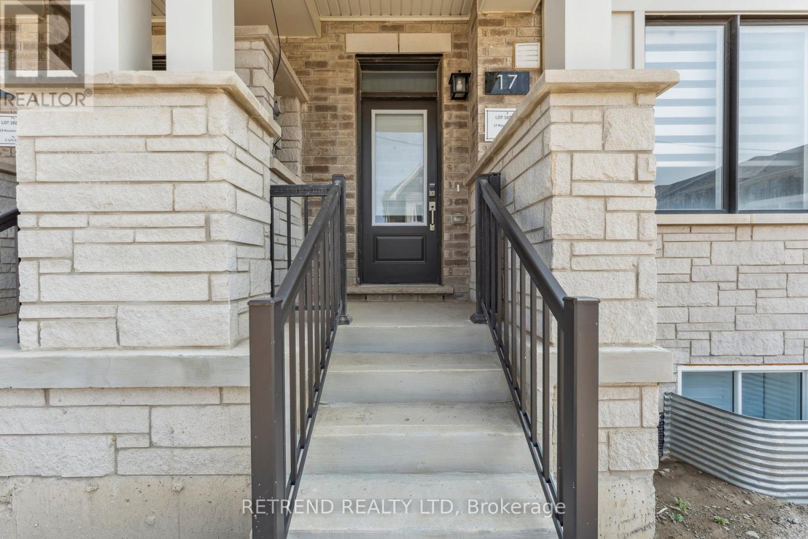 17 Moosehead Drive W, Brampton, Ontario  L7A 0B8 - Photo 31 - W12938018