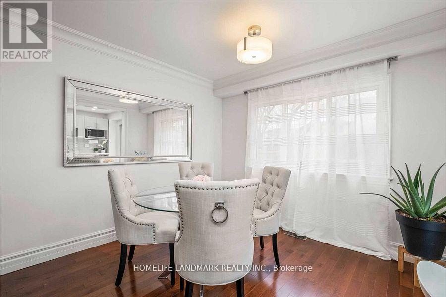 2746 Willowmore Way, Mississauga (Meadowvale), Ontario  L5N 3N9 - Photo 7 - W12938026