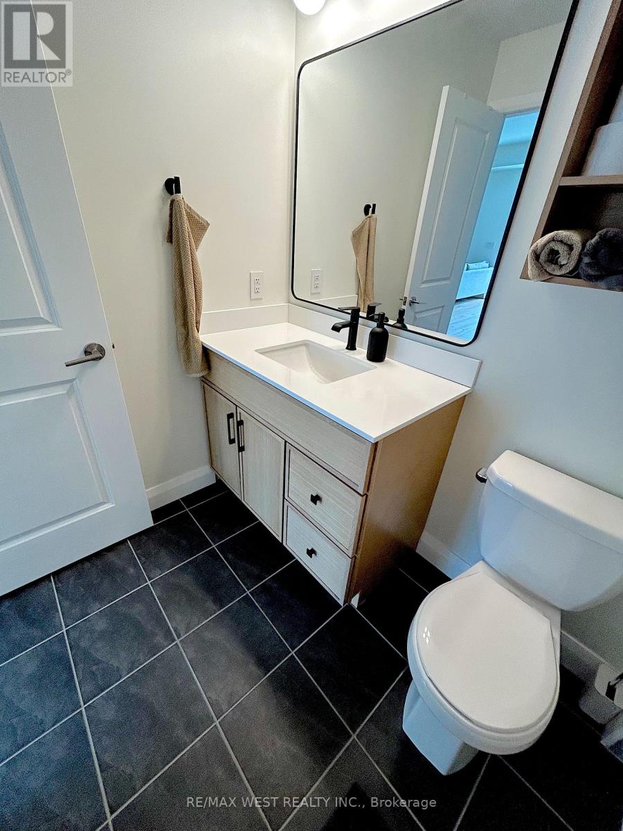 309 - 2375 Bronte Road, Oakville, Ontario  L6M 1P5 - Photo 15 - W12938086