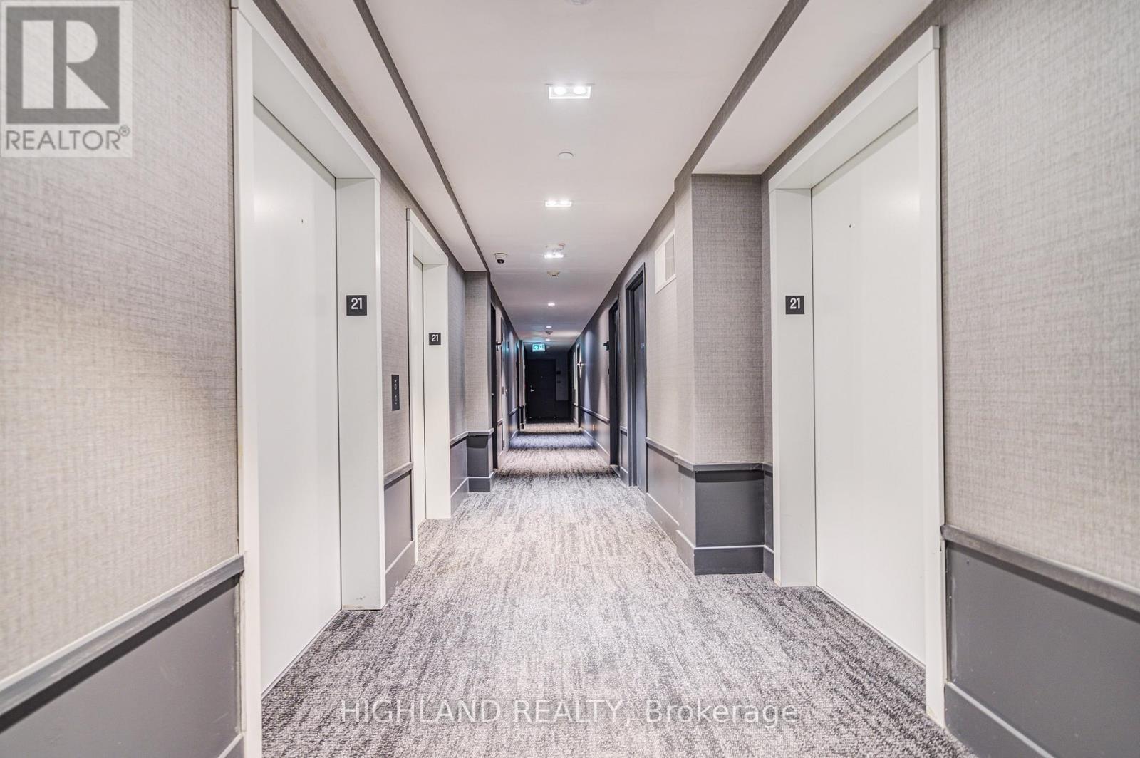 2108 - 297 Oak Walk Drive, Oakville, Ontario  L6H 3R6 - Photo 5 - W12938090