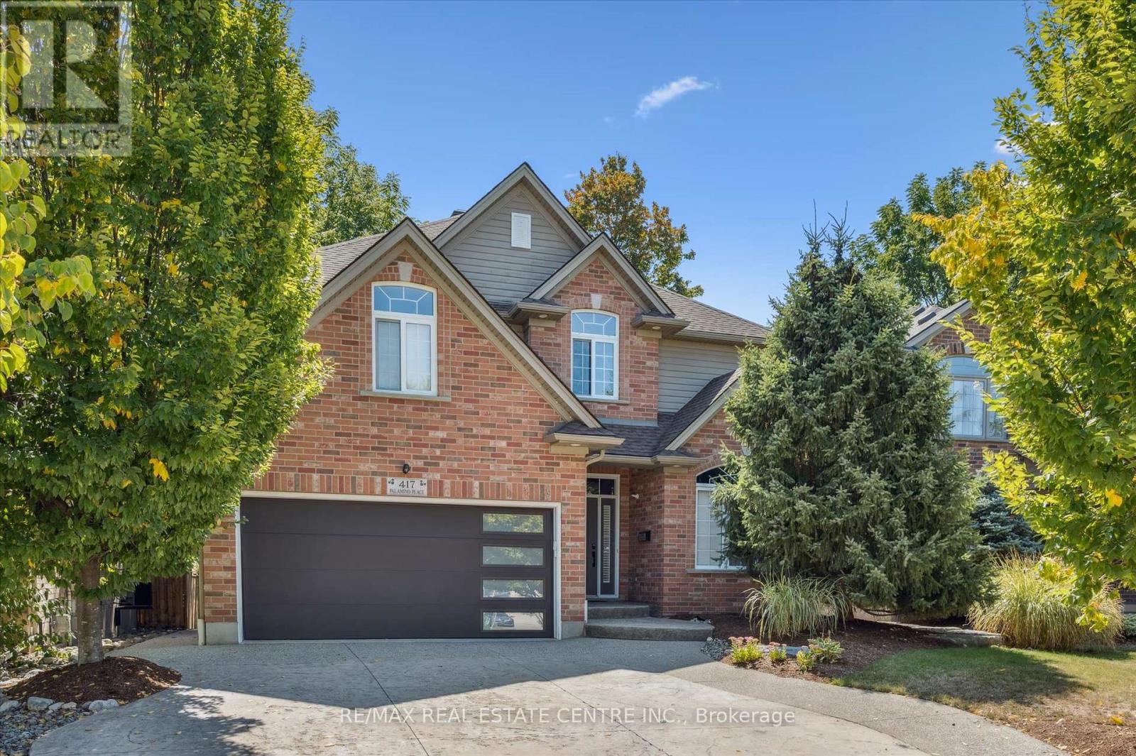 417 Palamino Place, Waterloo, Ontario  N2K 4K5 - Photo 2 - X12938024