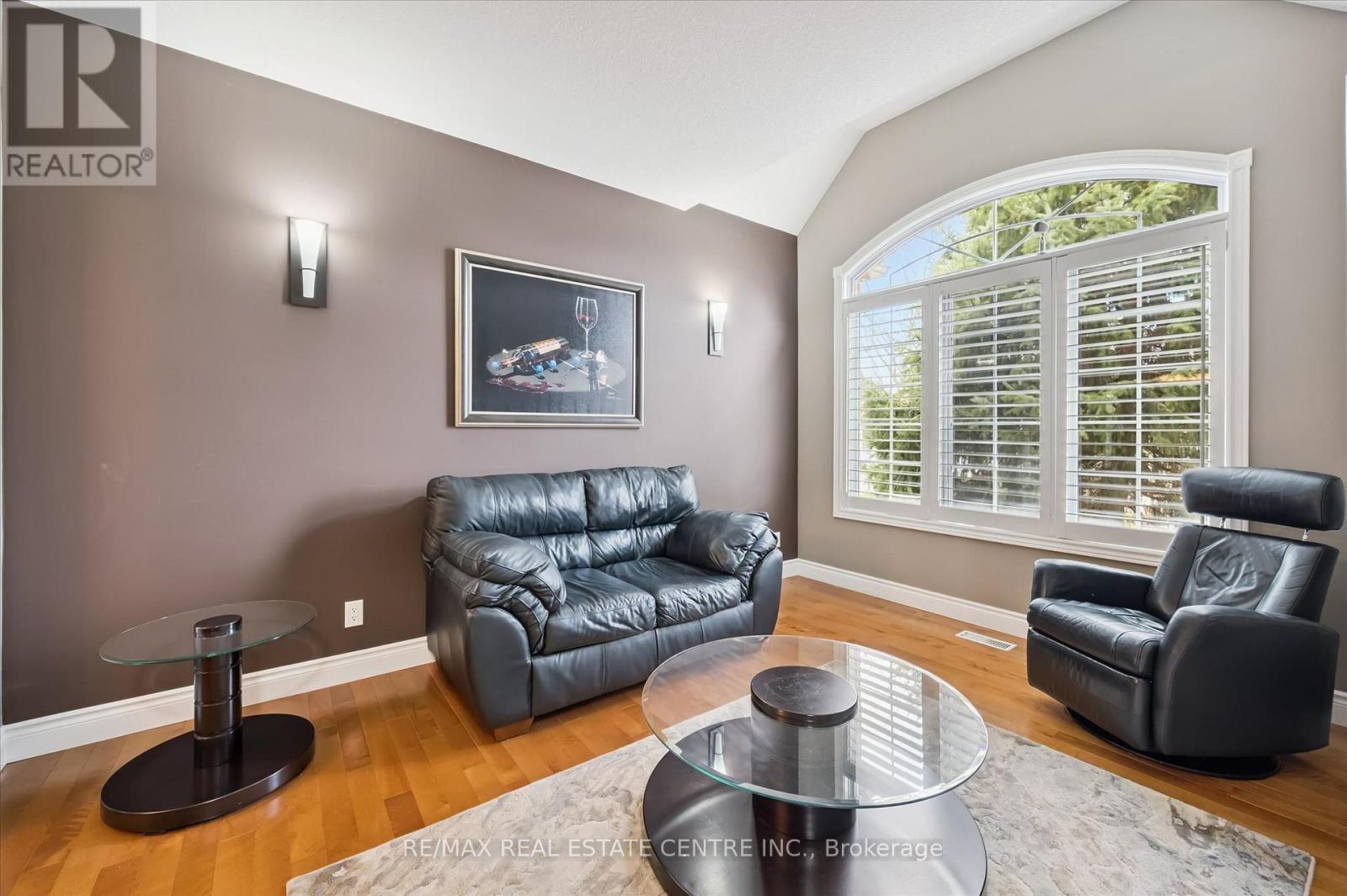 417 Palamino Place, Waterloo, Ontario  N2K 4K5 - Photo 8 - X12938024