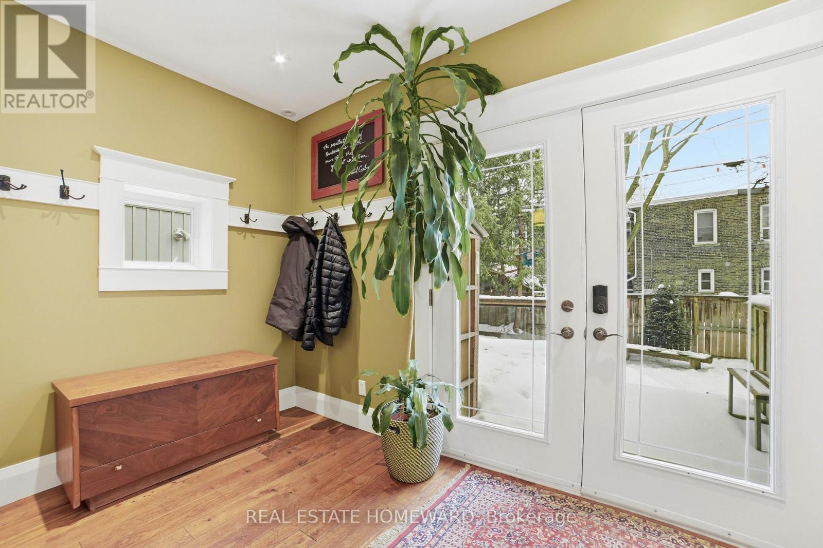 101 Bertmount Avenue, Toronto, Ontario M4M 2X8 - Photo 8 - E12805942