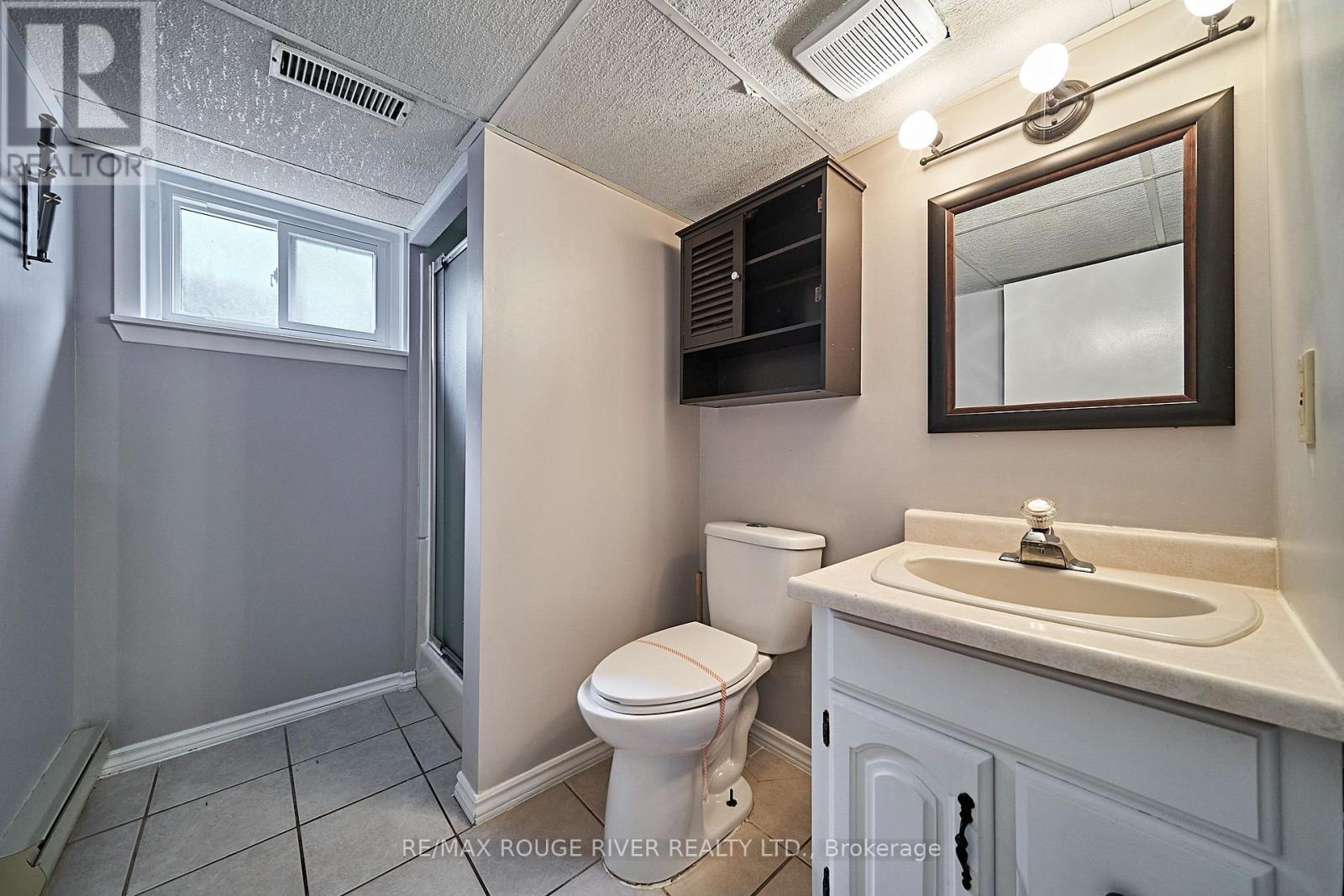 1073 King Street E, Oshawa, Ontario  L1H 1H6 - Photo 39 - E12860308