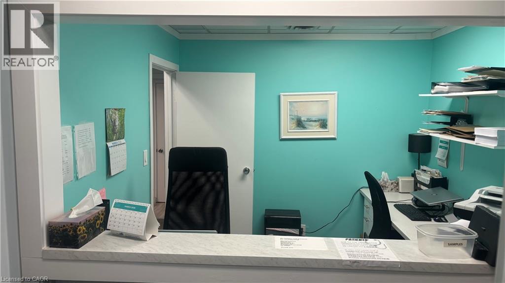 72 Brant Avenue Unit# 404, Brantford, Ontario  N3T 5Z8 - Photo 11 - 40815967