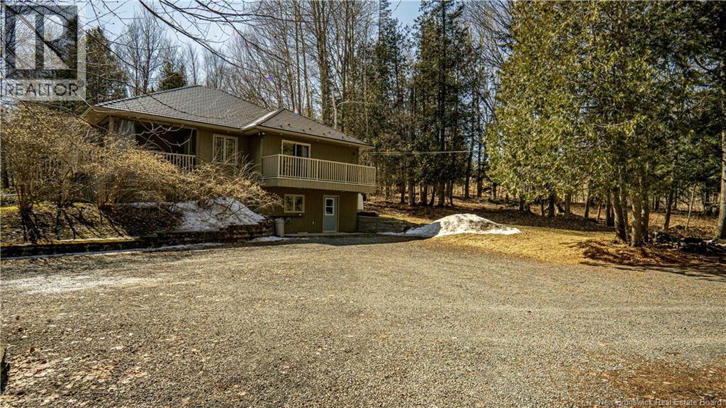 33 Ridgeview Drive, Keswick Ridge, New Brunswick