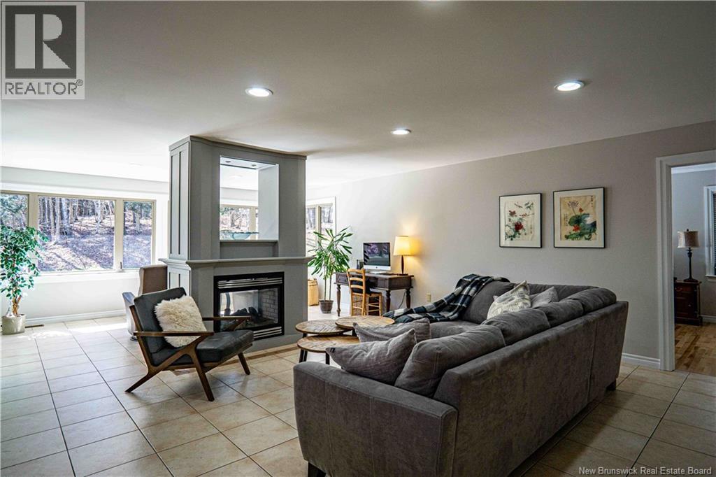 33 Ridgeview Drive, Keswick Ridge, New Brunswick  E6L 1R1 - Photo 12 - NB136063