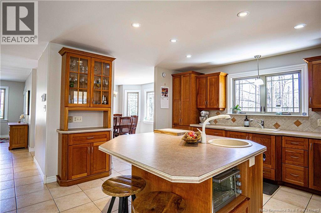 33 Ridgeview Drive, Keswick Ridge, New Brunswick  E6L 1R1 - Photo 15 - NB136063