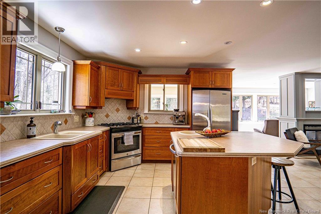 33 Ridgeview Drive, Keswick Ridge, New Brunswick  E6L 1R1 - Photo 17 - NB136063