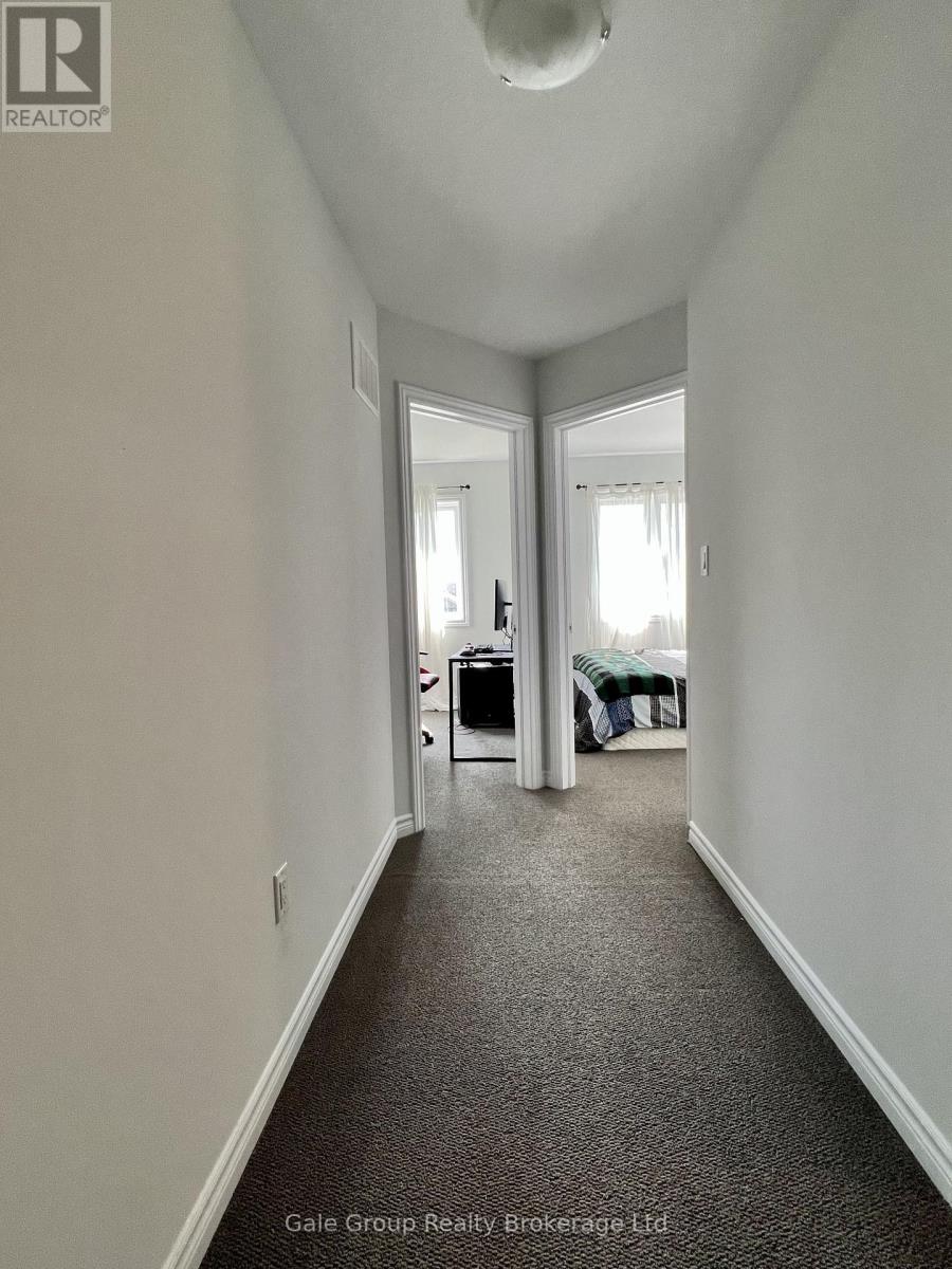 Unit 5 - 124 Compass Trail, Cambridge, Ontario  N3E 0E3 - Photo 11 - X12938138