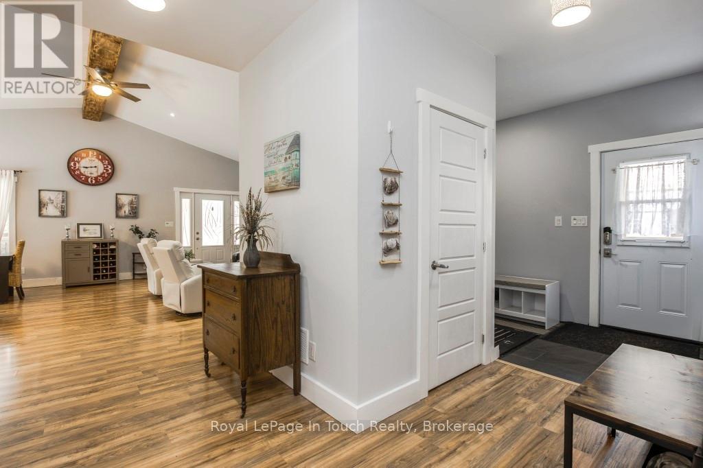 31 Earldom Boulevard, Tay (Port Mcnicoll), Ontario  L0K 1R0 - Photo 13 - S12938124