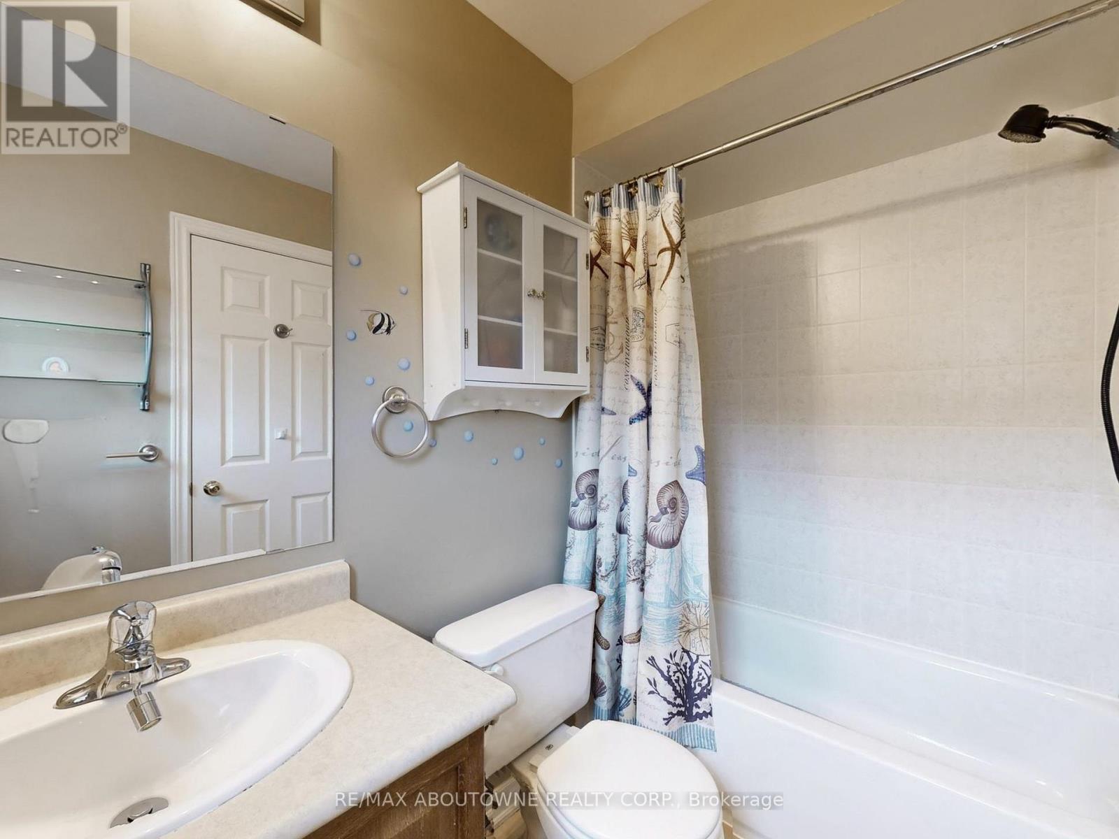 9 - 2360 Parkhaven Boulevard, Oakville, Ontario  L6H 7S6 - Photo 32 - W12919958