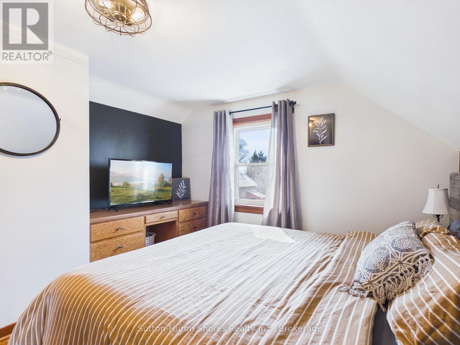 7760 Highway 21 Highway, Arran-Elderslie, Ontario  N0H 1A0 - Photo 30 - X12938104