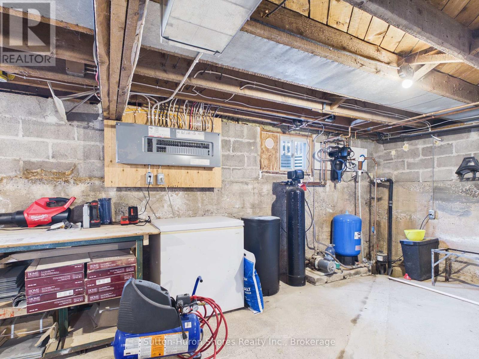 7760 Highway 21 Highway, Arran-Elderslie, Ontario  N0H 1A0 - Photo 35 - X12938104